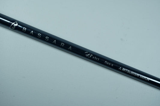 Bassara F43 x5ct Driver Shaft / Regular Flex Graphite / 42.75"