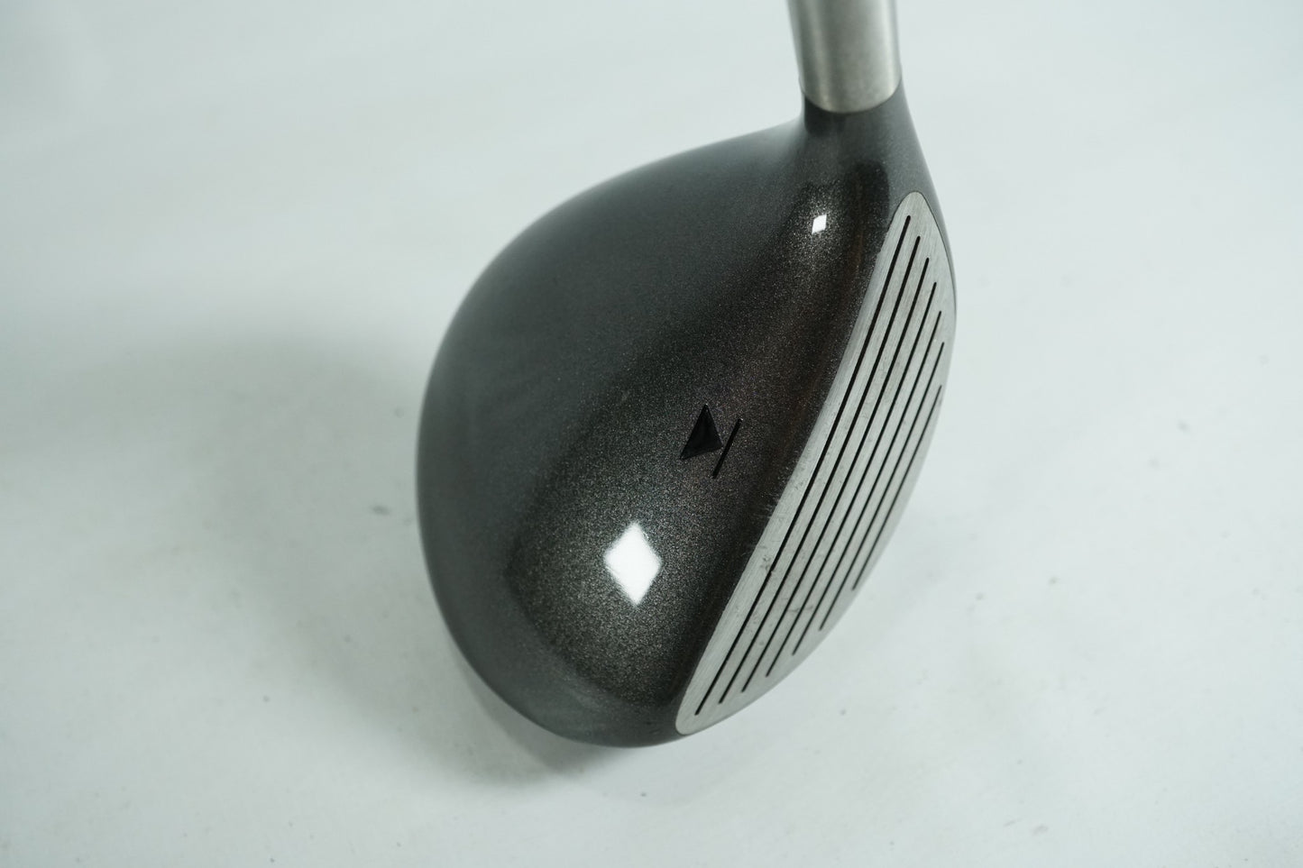 Titleist 975F 4 Wood 16.5° / Regular Flex Graphite Shaft