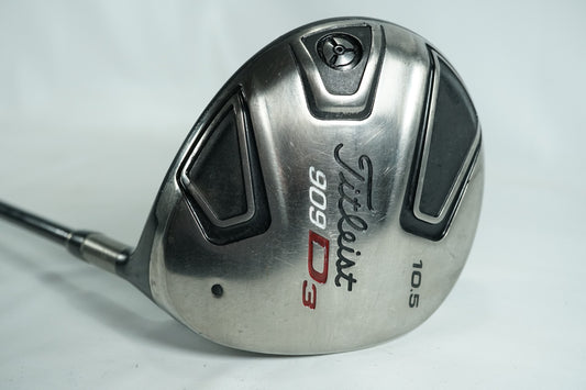 Titleist 909D3 Driver 10.5° / Senior Flex Graphite Shaft