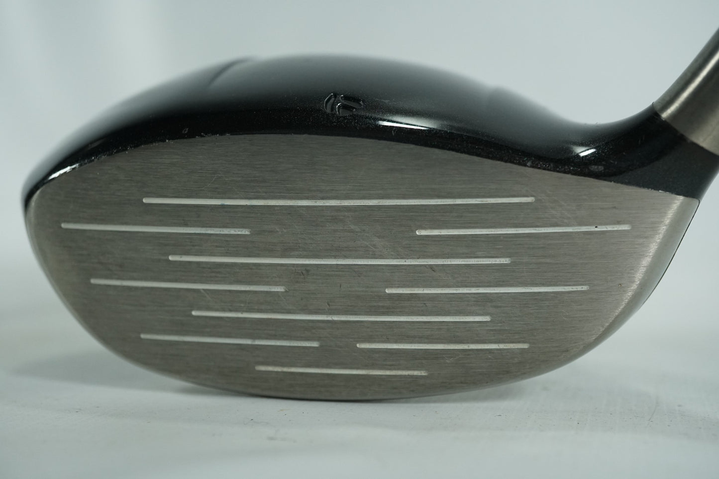 Taylormade R320Ti Driver 8.5° / Stiff Flex Graphite Shaft