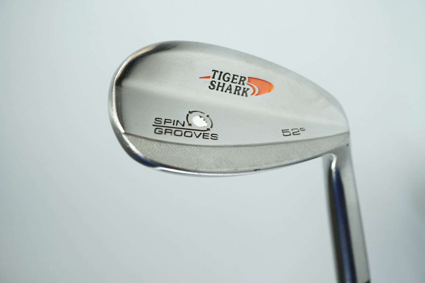 Tiger Shark Spin Grooves 52° Gap Wedge / Steel Shaft