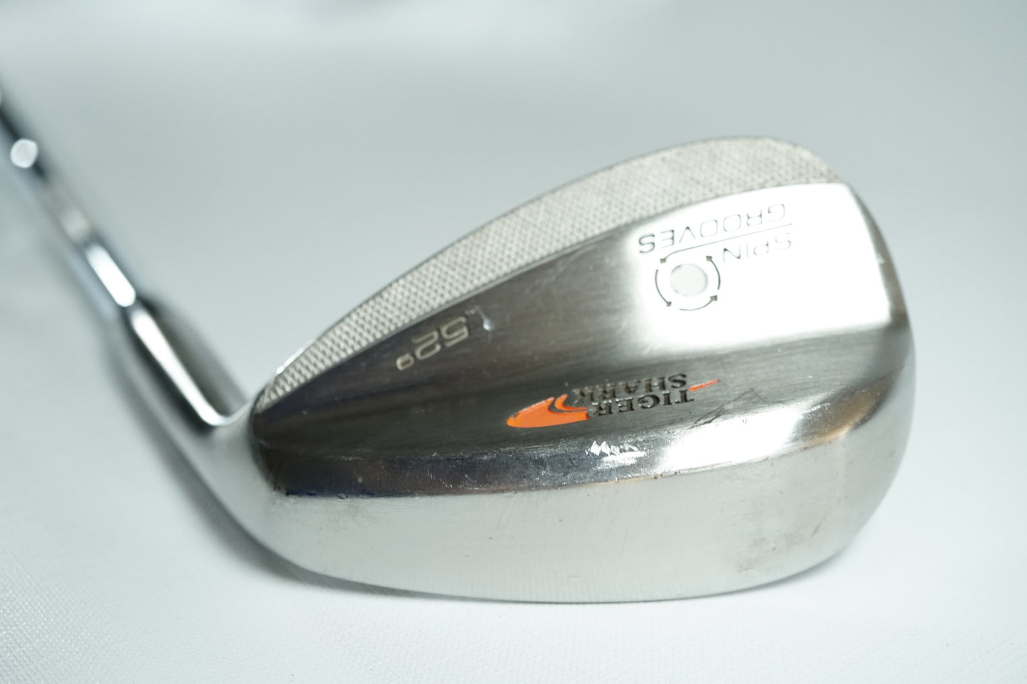 Tiger Shark Spin Grooves 52° Gap Wedge / Steel Shaft