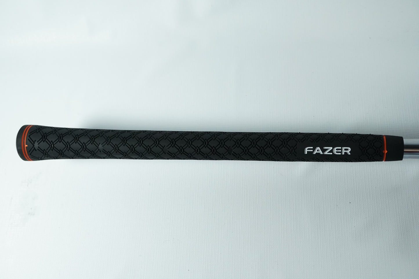 Slazenger Chipper / Regular Flex Steel Shaft  / New Grip