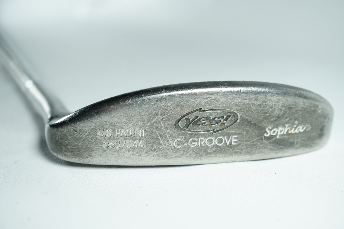 Yes! C-Groove Sophia Putter / 33.5" / New Grip