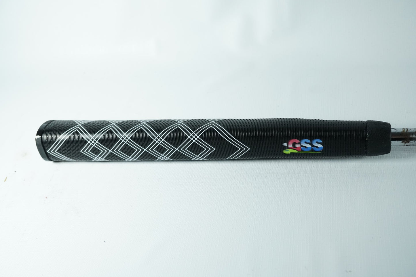 Yes! C-Groove Sophia Putter / 33.5" / New Grip