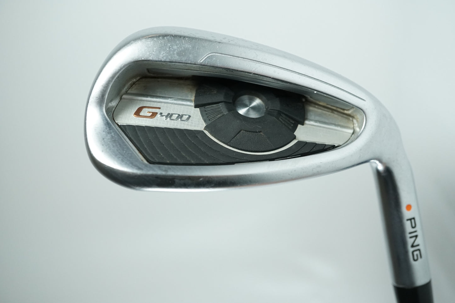 Ping G400 Pitching Wedge / Orange Dot / Regular Flex Graphite Shaft