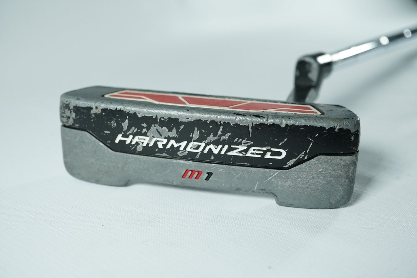 Wilson Harmonized M1 Putter / 32.5" / New Grip