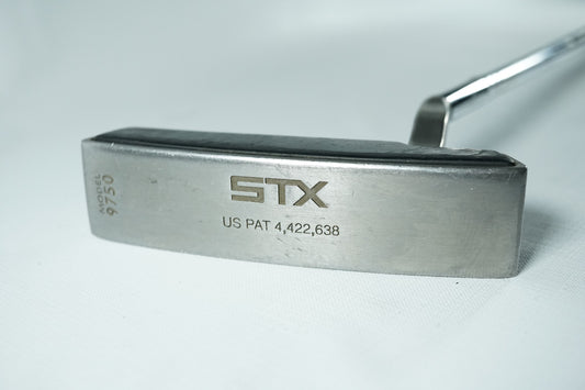 STX Model 9750 Putter / 34" / New Grip