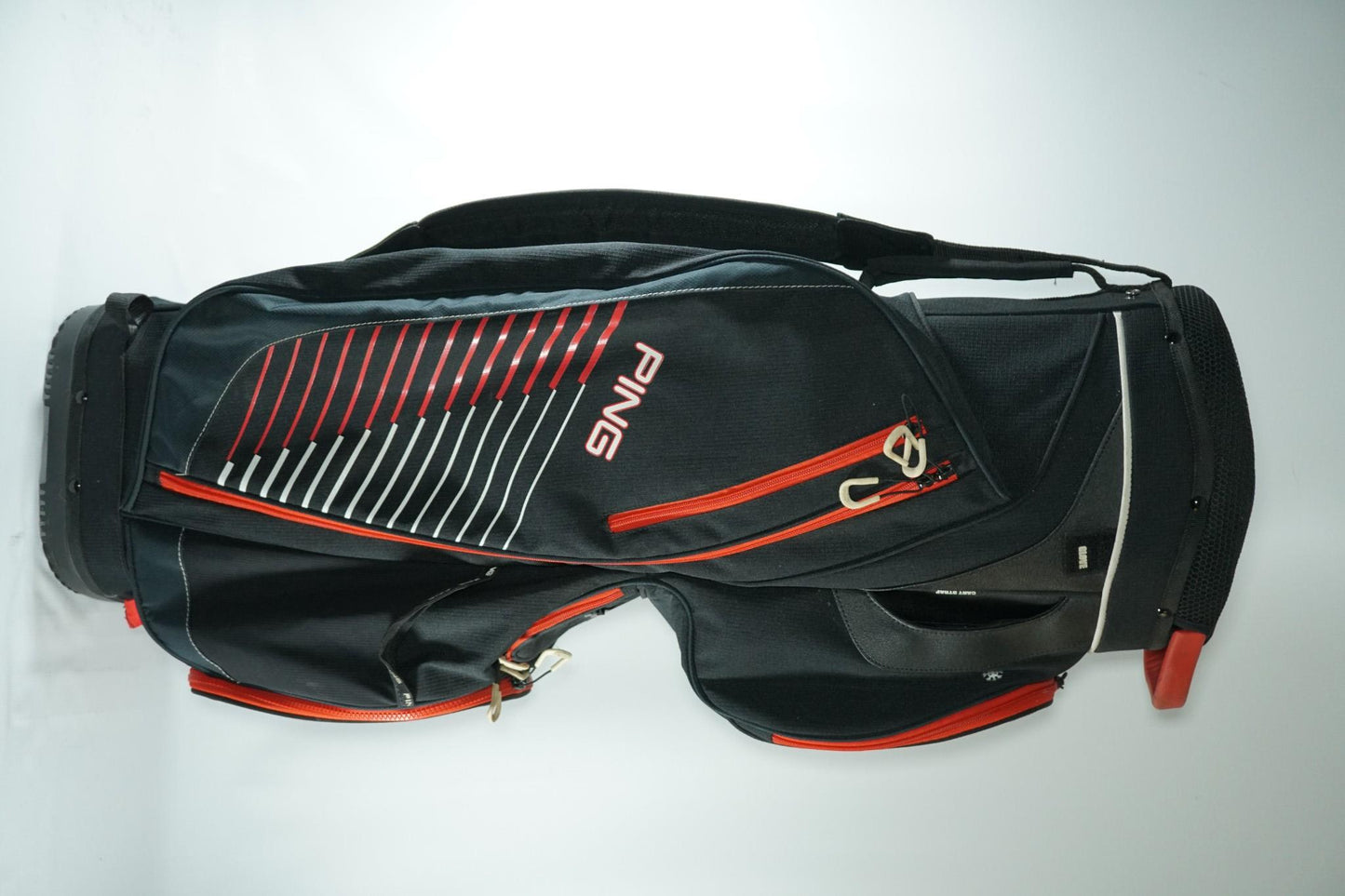 Ping Traverse Cart Bag / Black and Red / With Rainhood