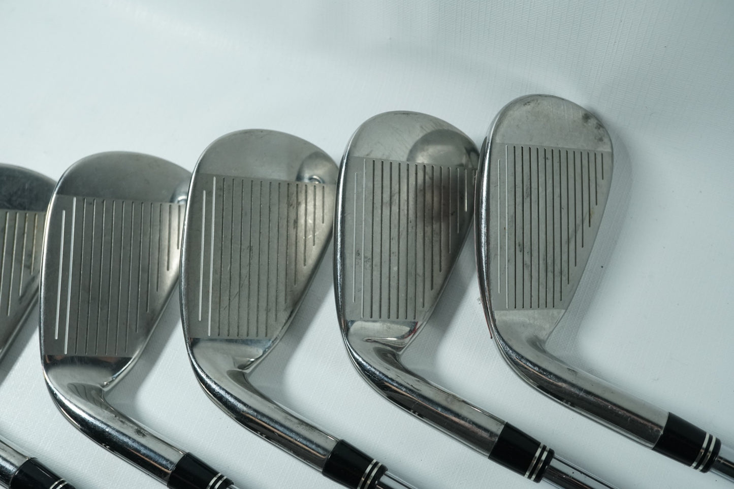 Taylormade R7 Irons / 5-PW / Regular Flex Steel Shafts