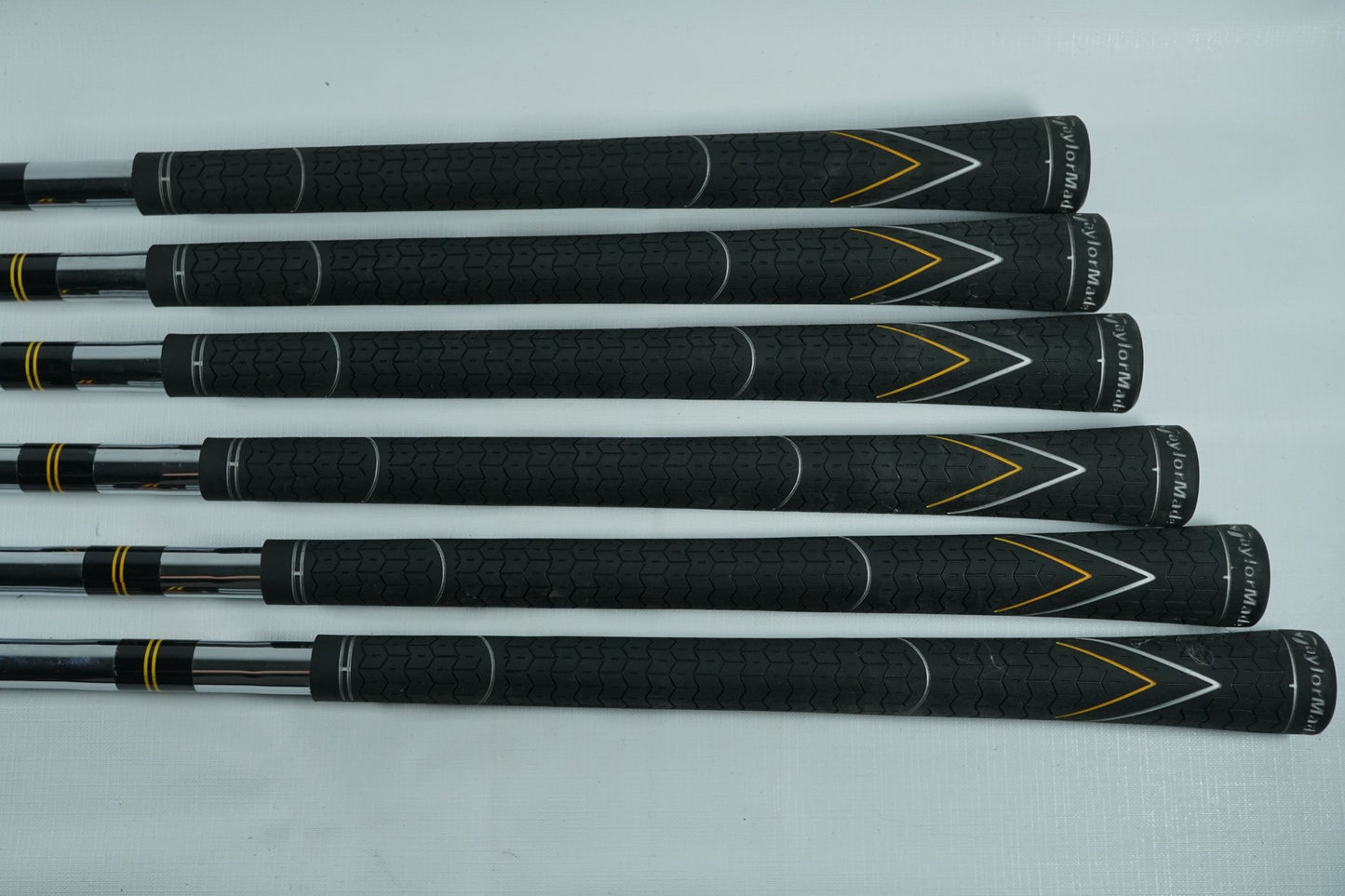 Taylormade R7 Irons / 5-PW / Regular Flex Steel Shafts